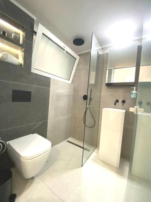 Artzy Petit Apartment Close To The Center Heraklion  Ngoại thất bức ảnh